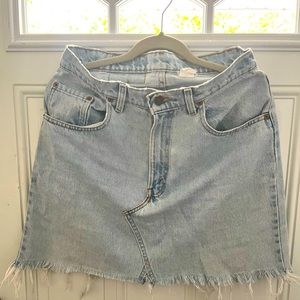 Levi’s Denim skirt